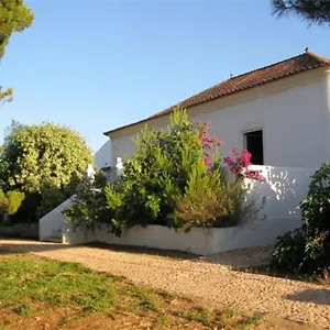 quinta-teresinha.hotelaalgarve.com/