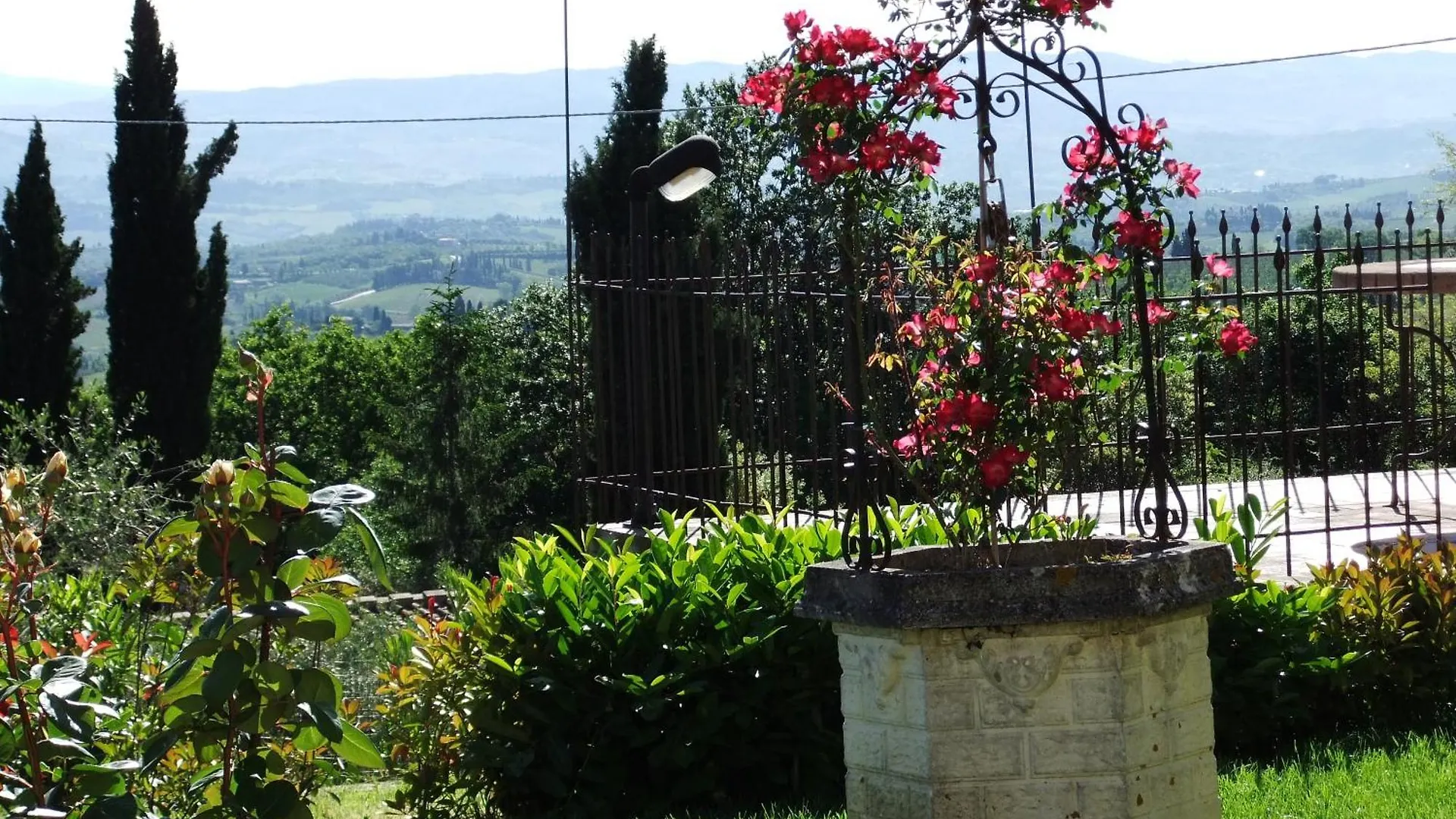 Farm stay Agriturismo Il Castagnolino Villa San Gimignano
