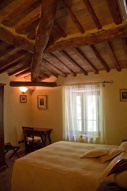 Farm stay Agriturismo Il Castagnolino Villa San Gimignano